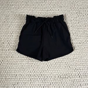 lululemon Stretch High Rise Short 3.5” Black 6